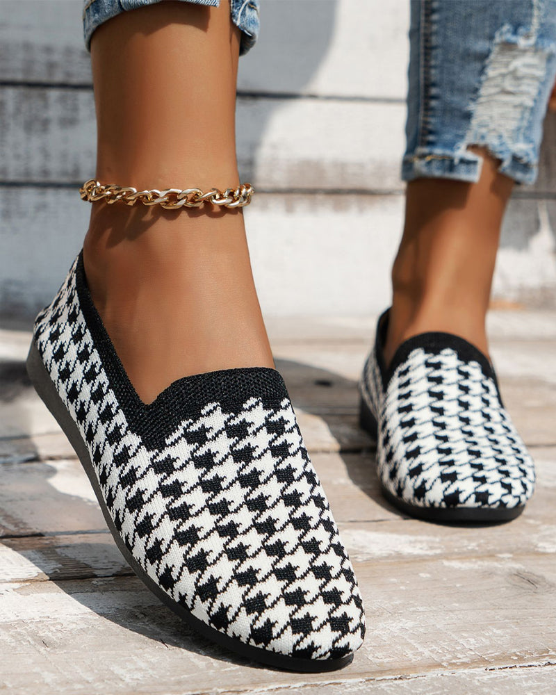 Houndstooth soft sole cloth shoes